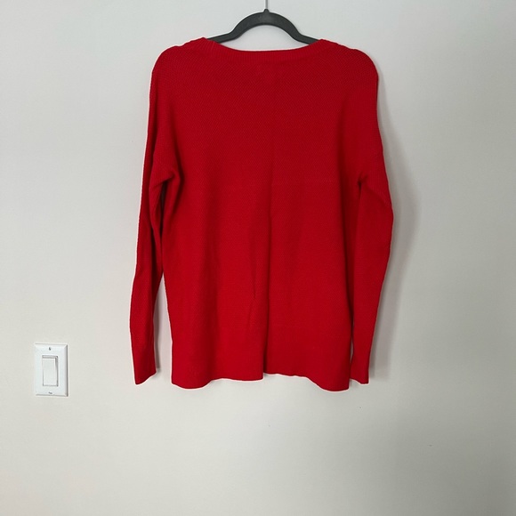 Red knit sweater - Picture 2 of 3